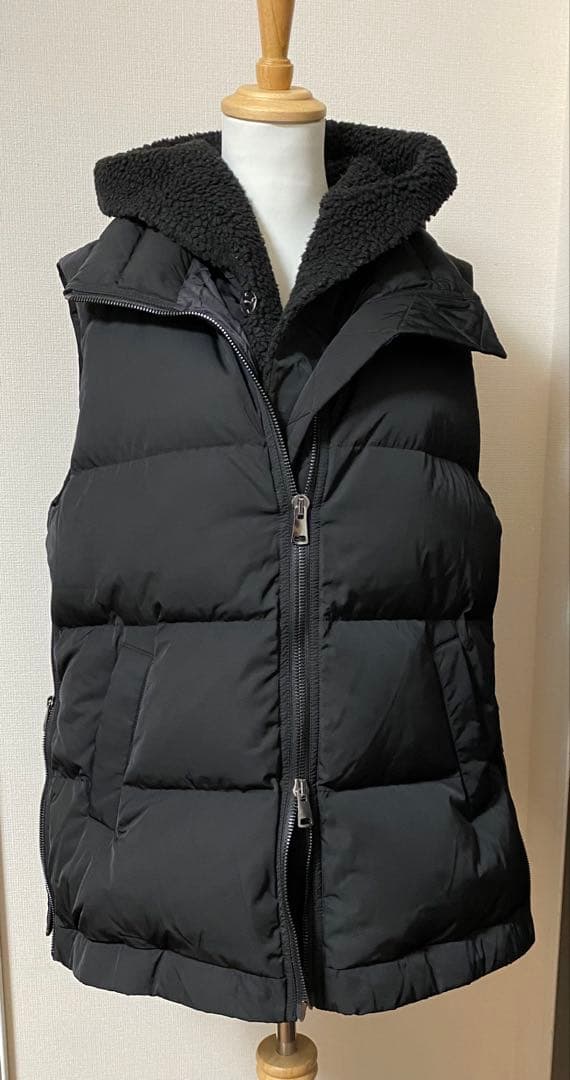 アパルトモン/ ルーアンドレア 2WAY DOWN VEST ブラック - メルカリ