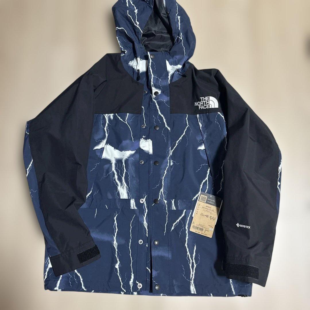 ノースフェイス　マウンテンライト　限定カラー　ノベルティ　Mサイズ　ゴアテックス THE NORTH FACE（ザ ノースフェイス） ザ ノース フェイス ノベルティ