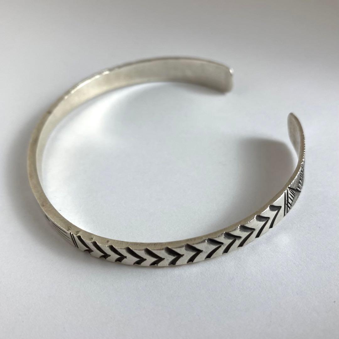 1002 カレン シルバー バングル ブレスレット ハンドメイド 布袋付 925