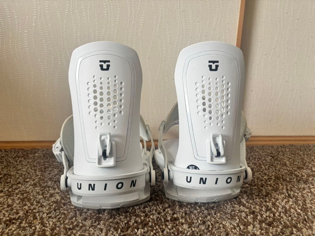 UNION ビンディング　フォース　force 白　M 25-26　美品 2026 UNION ユニオン FORCE フォース WHITE 20-YR 25-26 スノーボード