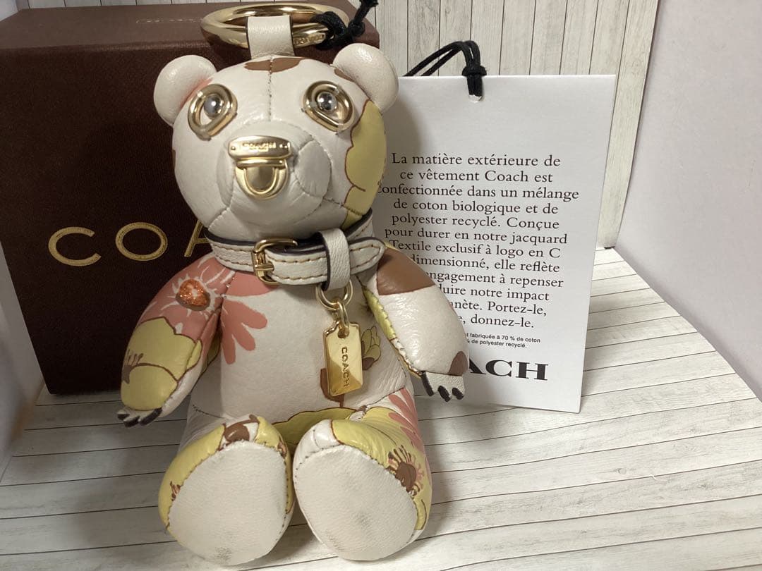 タグ付き美品コーチCOACH クマ型キーホルダー フラワーパターン本物 コーチ COACH キーホルダー レディース キーリング バッグチャーム