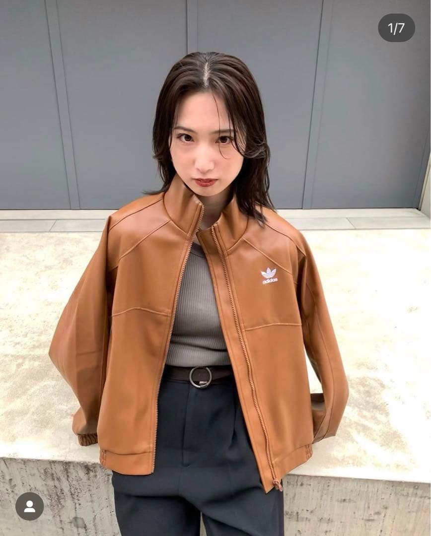 正規品】美品 即完売 adidas フェイクレザージャケット ブラウン