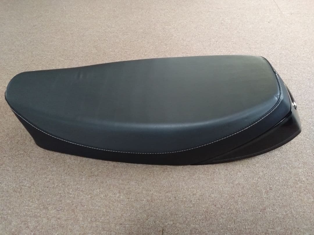 YAMAHA SR400 純正シート 2016年式 FI車用 KandH