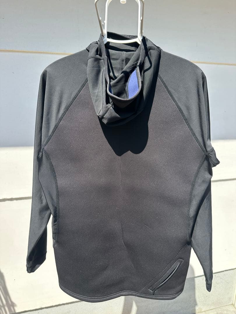 Axxe Classic 1.5mm フード付きタッパー