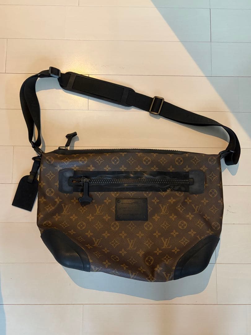ルイヴィトン　ウォータープルーフメッセンジャー 楽天市場】【バッグ】LOUIS VUITTON ルイ ヴィトン モノグラム