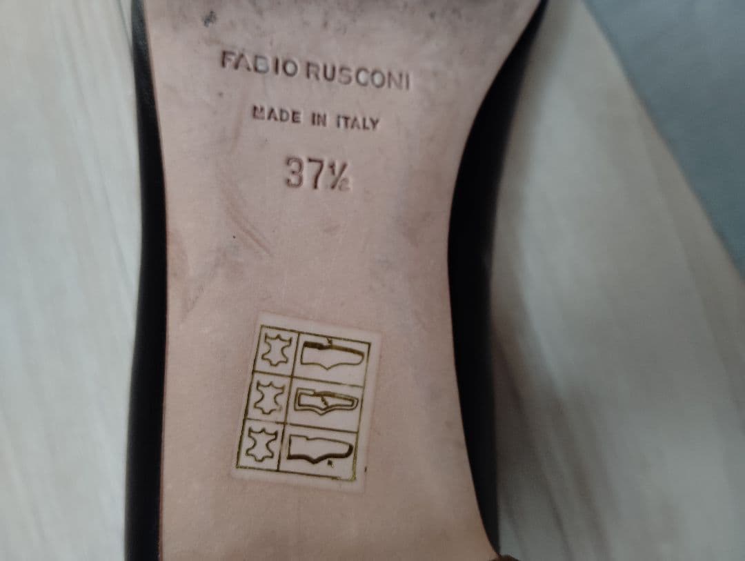 FABIO RUSCONI スクエアトウ　ローヒールパンプス 23.5cm　黒