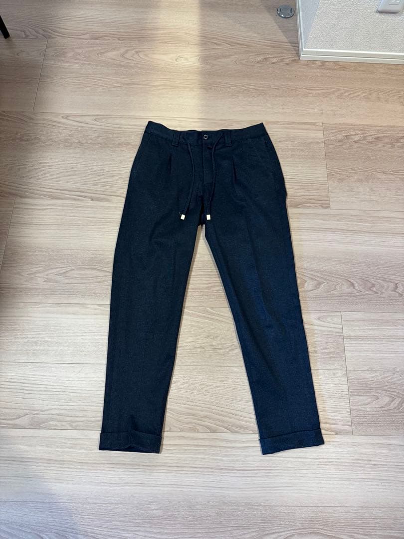 ジャブスアルキヴィオ 1PIU1UGUALE3 ウノピュウ別注 スラックス - メルカリ