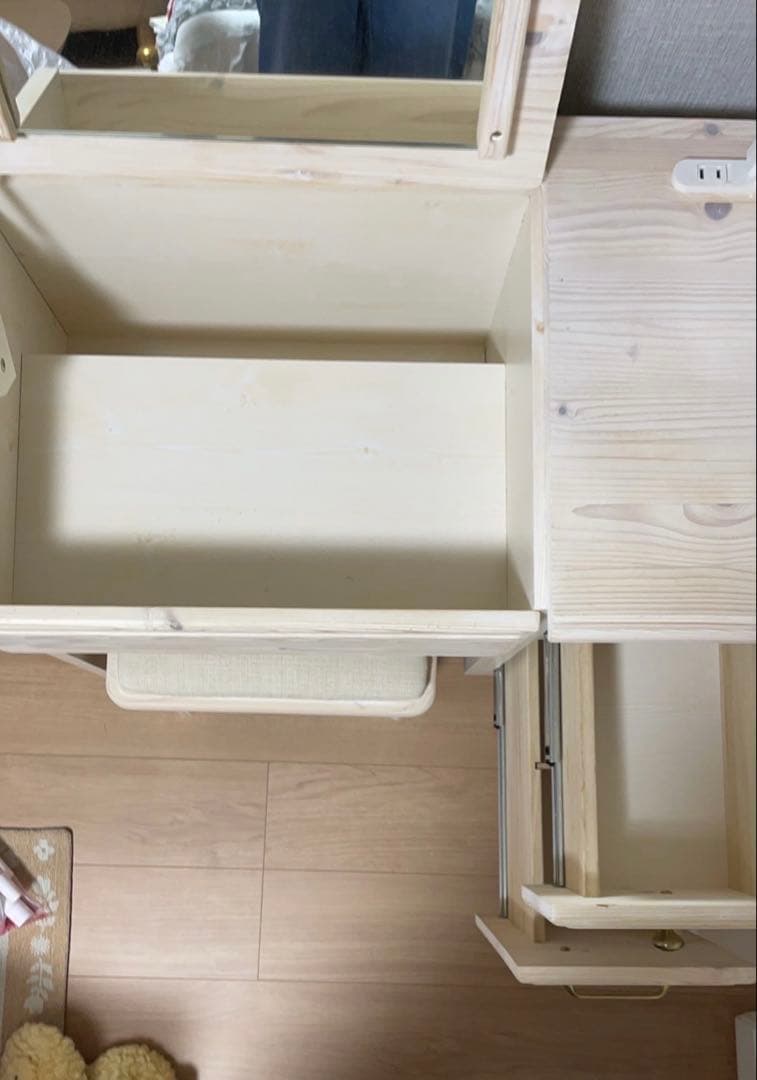 木製ドレッサー・鏡台(5/23 18:00までの出品です)