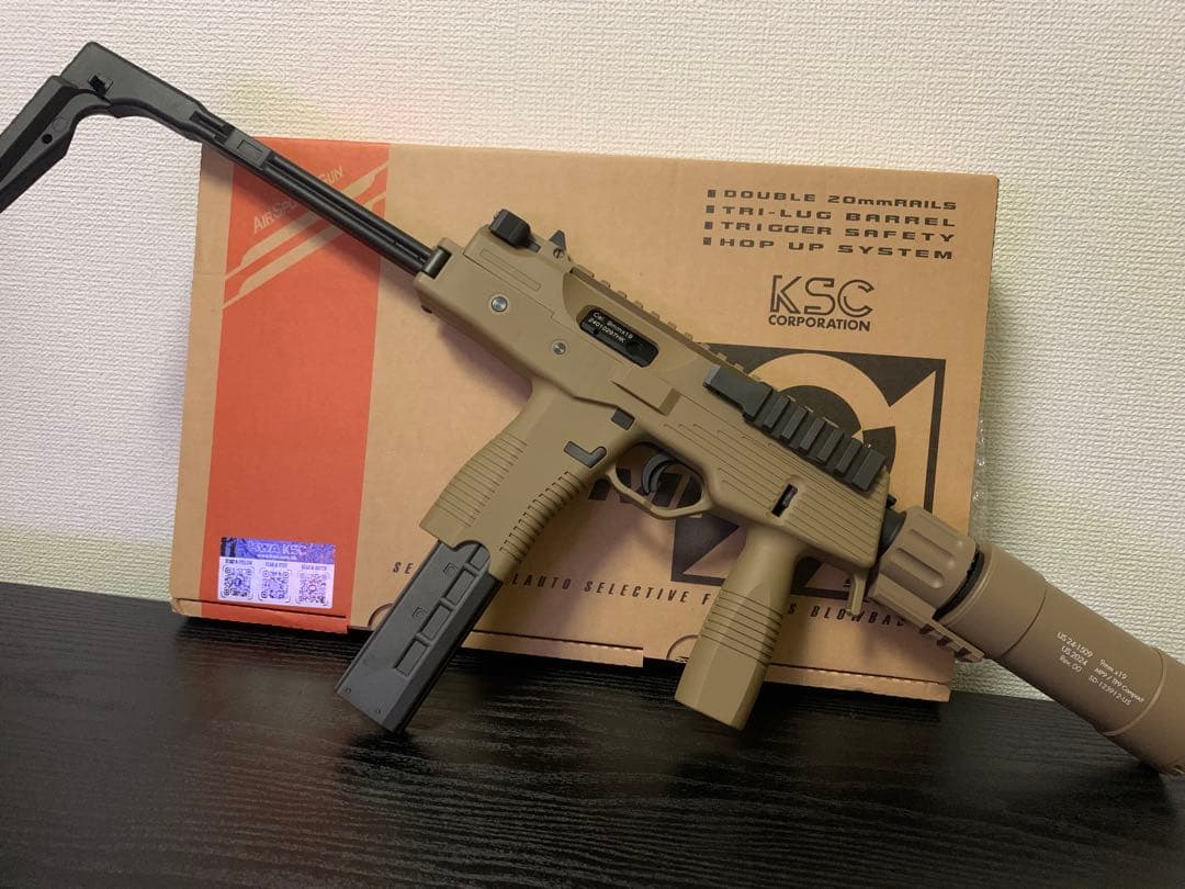 KWA MP9 GBB FDE 中古 ANGRY GUN製サプレッサー付き KWA MP9 GBB FDE 中古 ANGRY GUN製サプレッサー付き - メルカリ