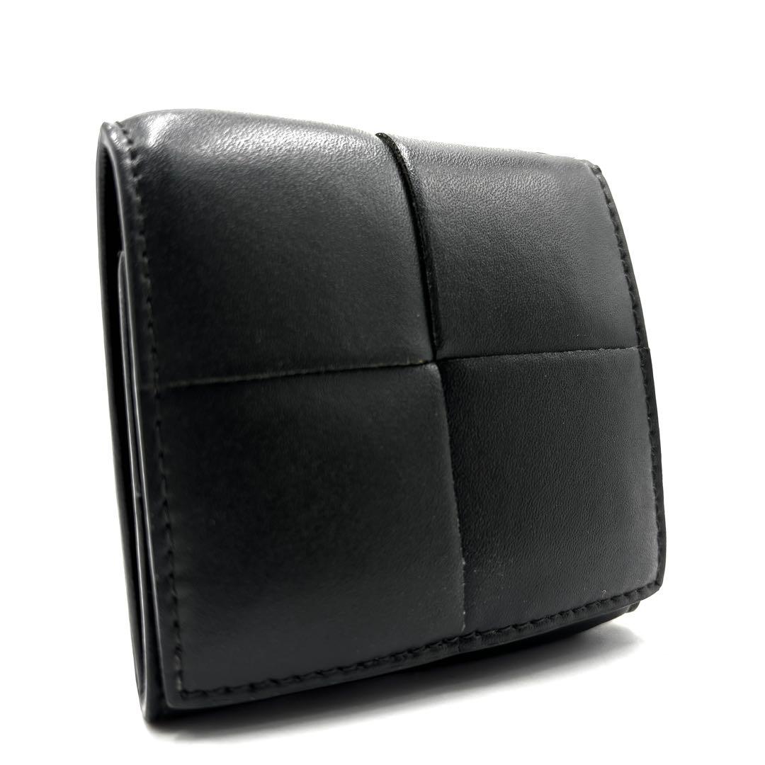 【現行・極美品】ボッテガヴェネタ カセット 折り畳みパース ダークグリーン スモール カセット 二つ折りファスナーウォレット のために ウィメンズ