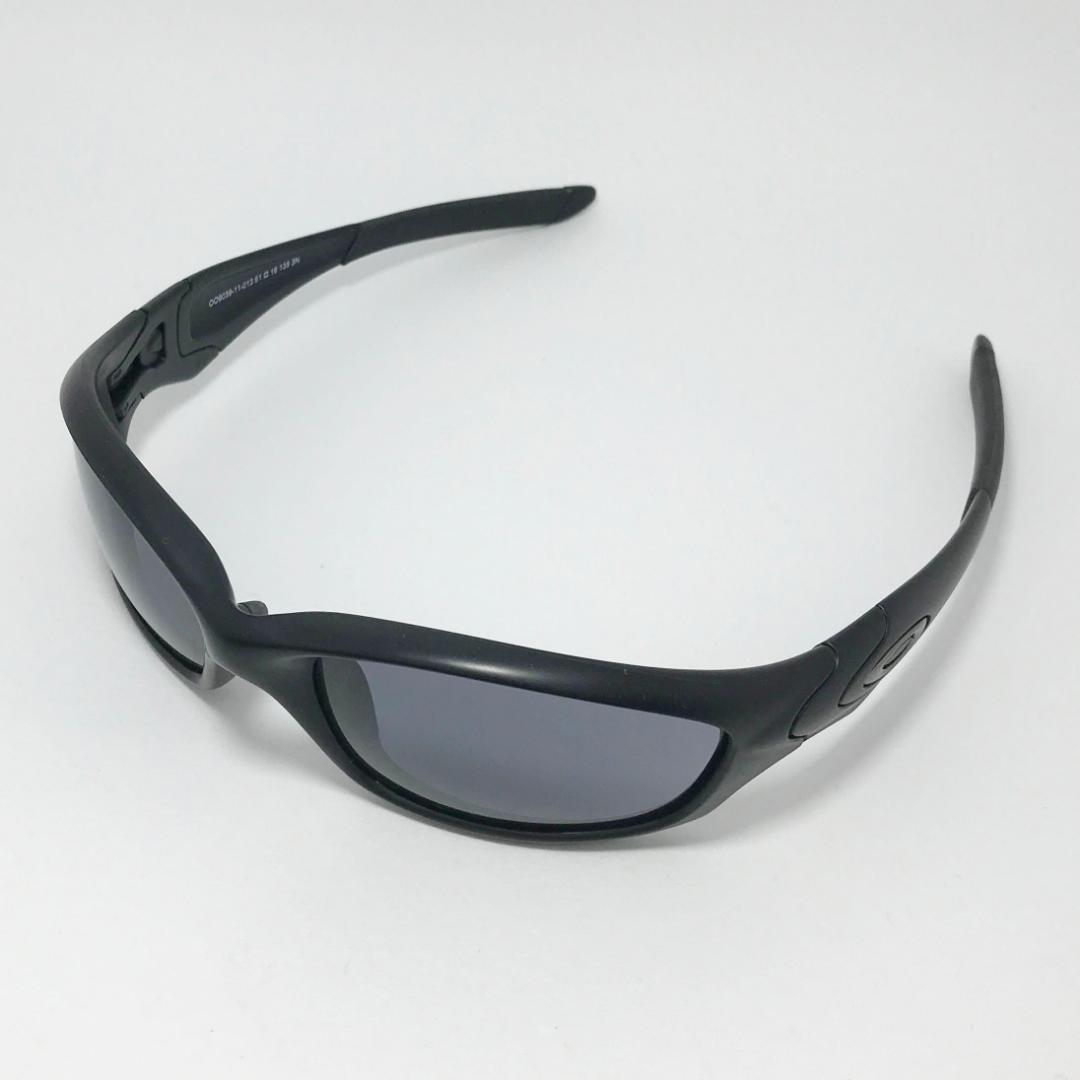 訳アリ特価！】IO氏着用モデル オークリー サングラス ストレート