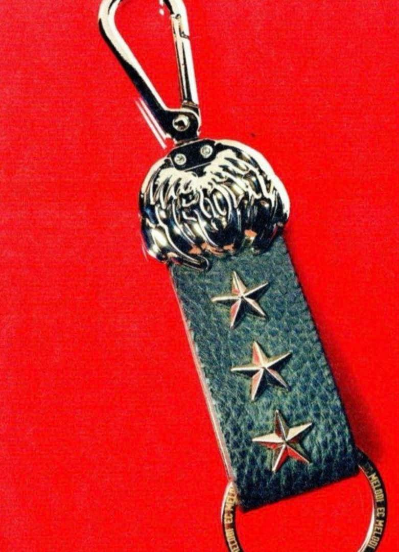 ec melodi カラビナ