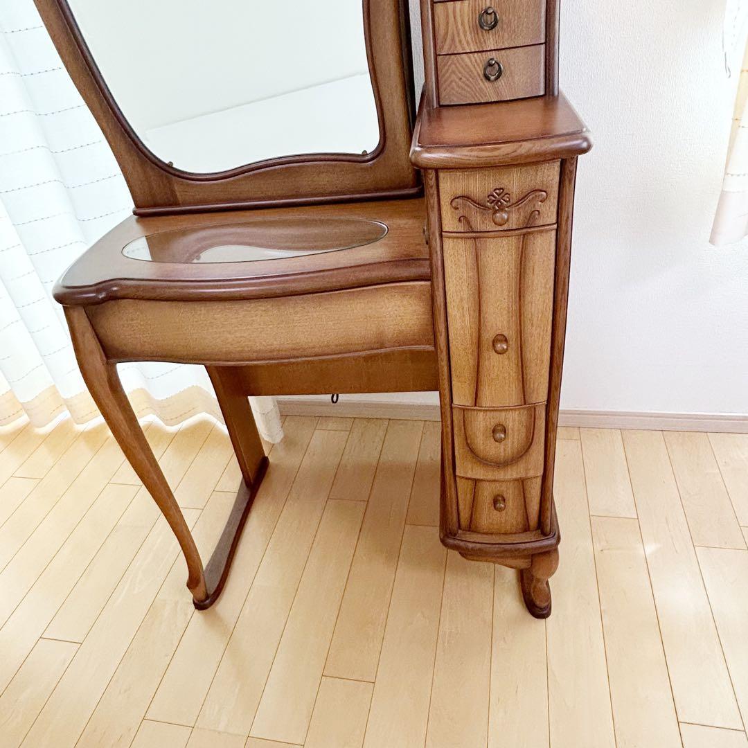 猫脚ドレッサー 高級 アンティーク レトロランプ付 開き鏡