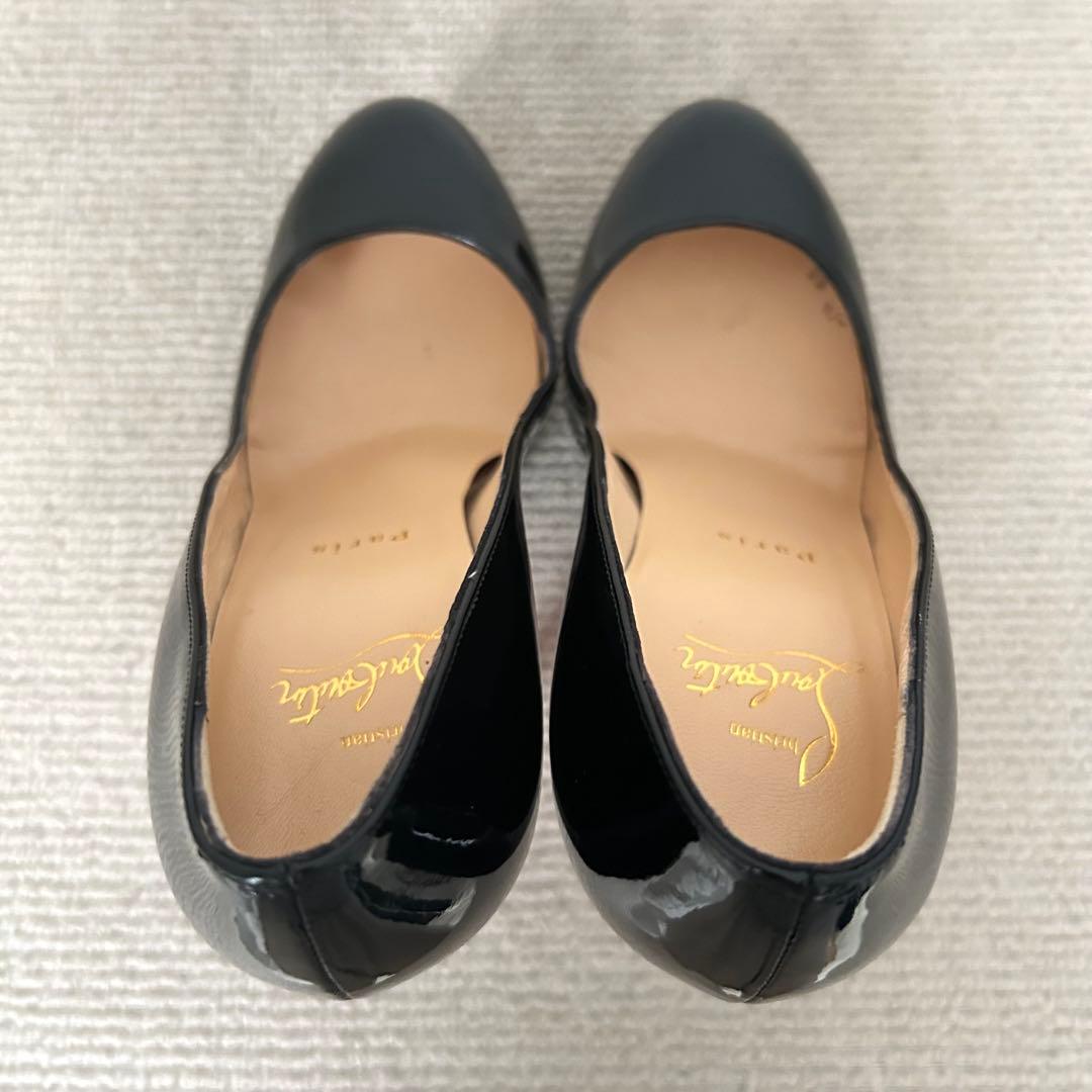 クリスチャン ルブタン パンプス エナメル 黒 22.5cm