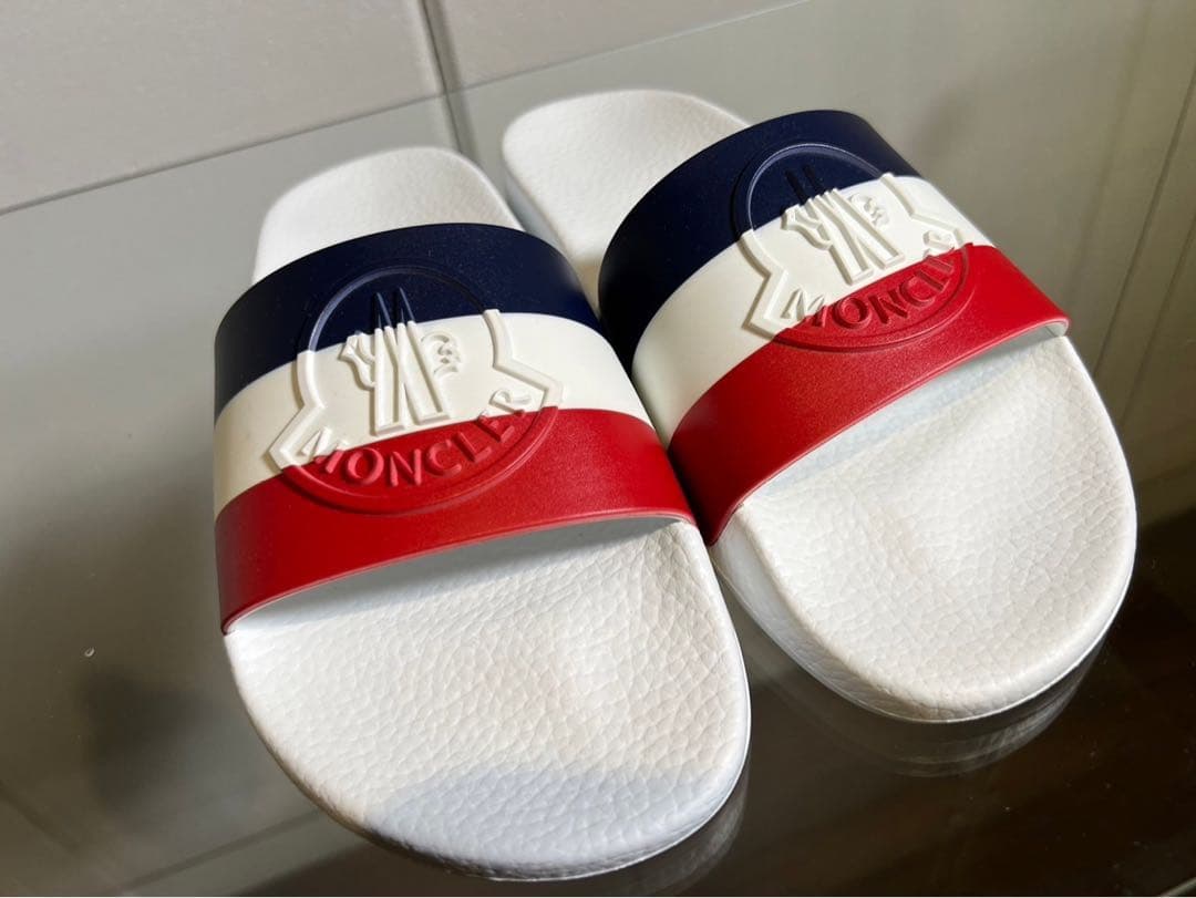 新品 MONCLER BASILEサンダル ホワイト 楽天市場】【30%OFF】イタリア製 モンクレール サンダル BASILE