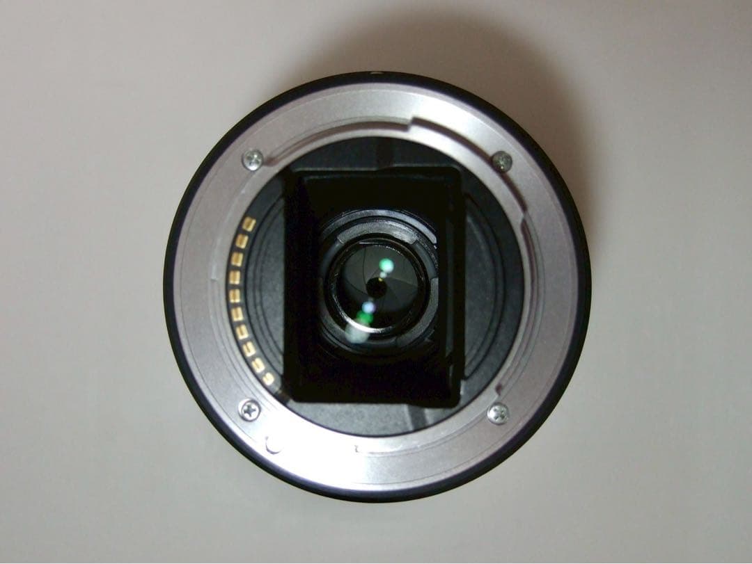 SONY FE 28-70mm f/3.5-5.6 OSS フルサイズ標準ズーム