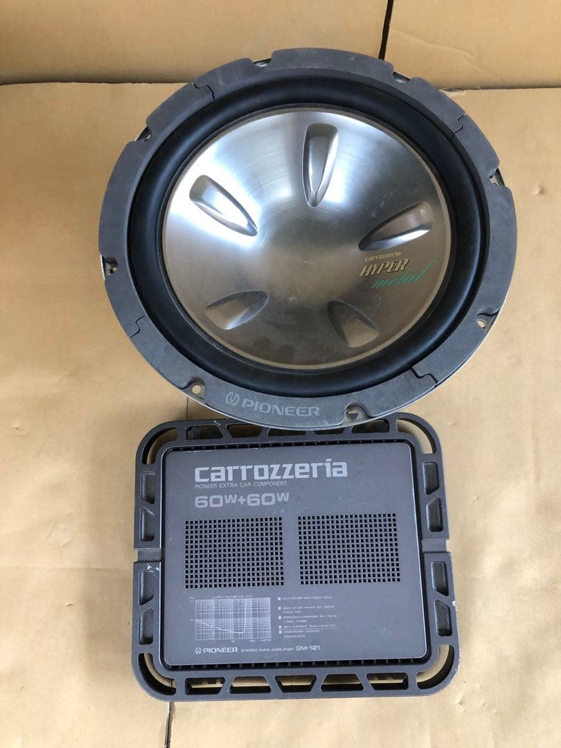 カロッツェリアのサブウーファー「TS-W1200C」