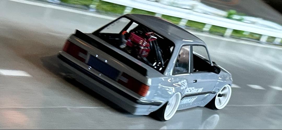 Eromatu193様専用MST製E30ラジコンボディ 塗装済 - メルカリ