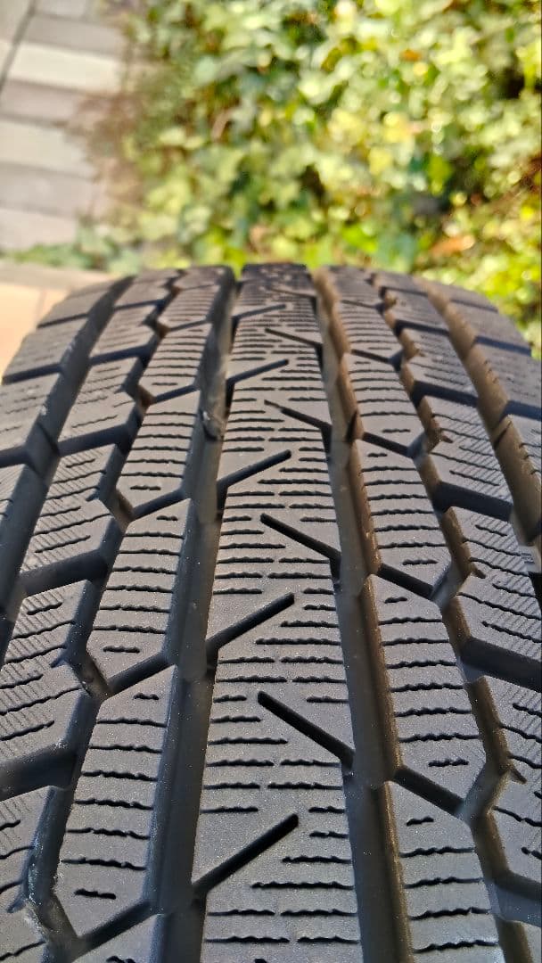 185/85/R16 スタッドレスタイヤ