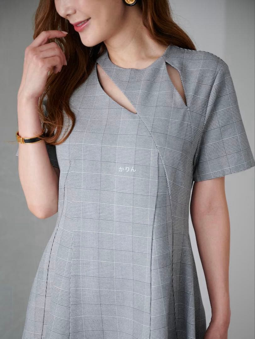 週末限定価格》オブリobli グレンチェックカットアウトドレス 1 新品最