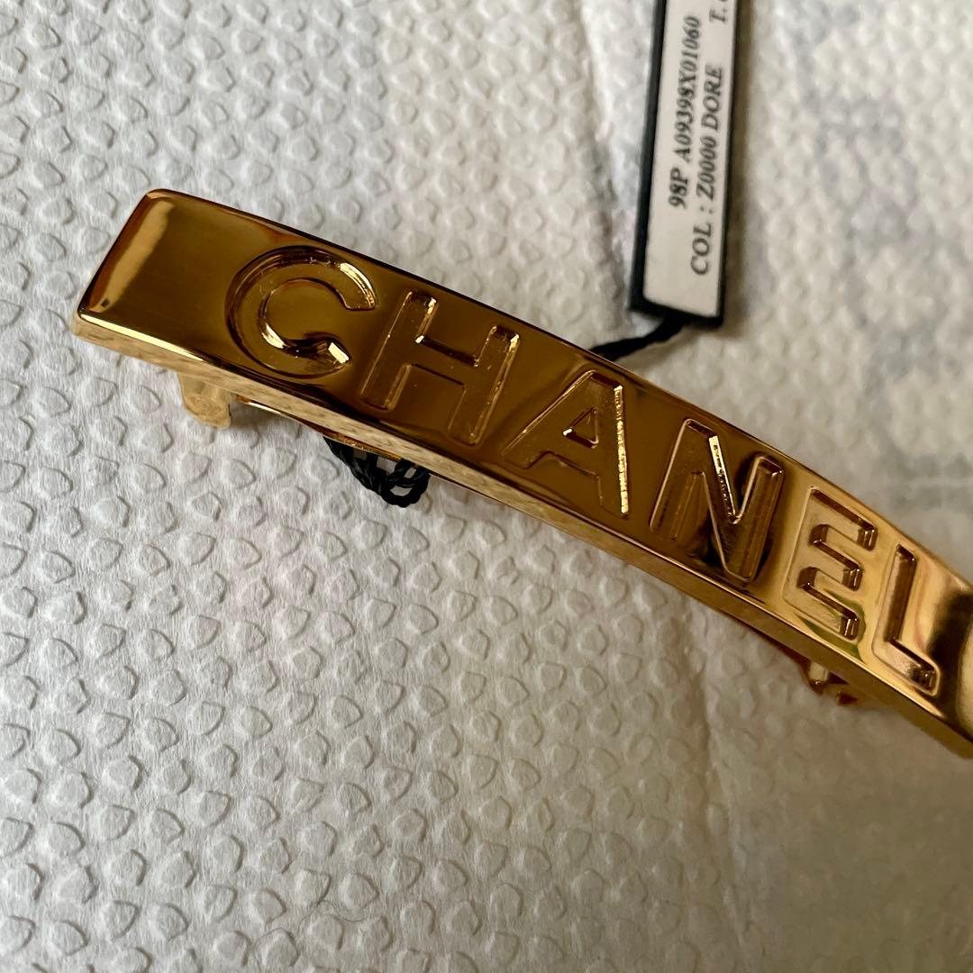 未使用品】CHANEL ロゴ バレッタ 98P 箱付き - メルカリ