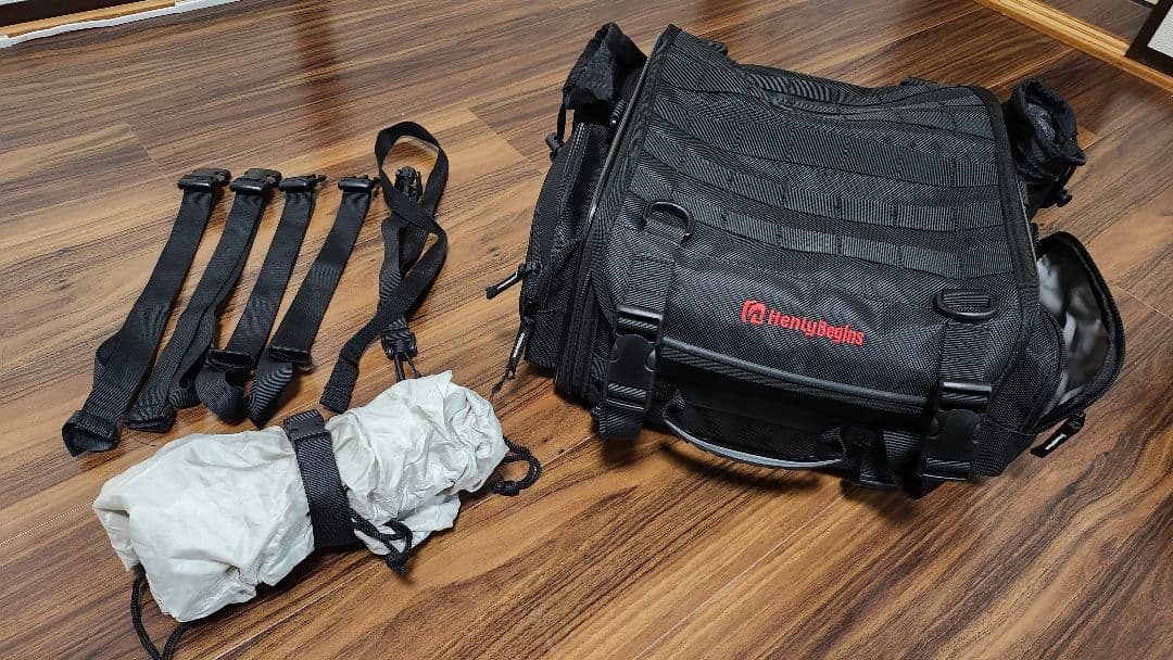 ヘンリービギンズ バイク用ツーリング シートバッグ Sサイズ(20-26L) 進化したヘンリービギンズのシートバッグがものすごく優秀！ 「プロ