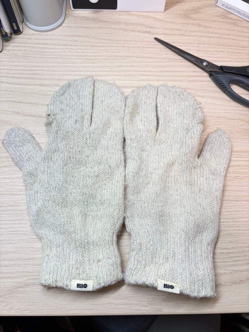 BIO wear 手袋 ポーカーズあつむ着用 - メルカリ