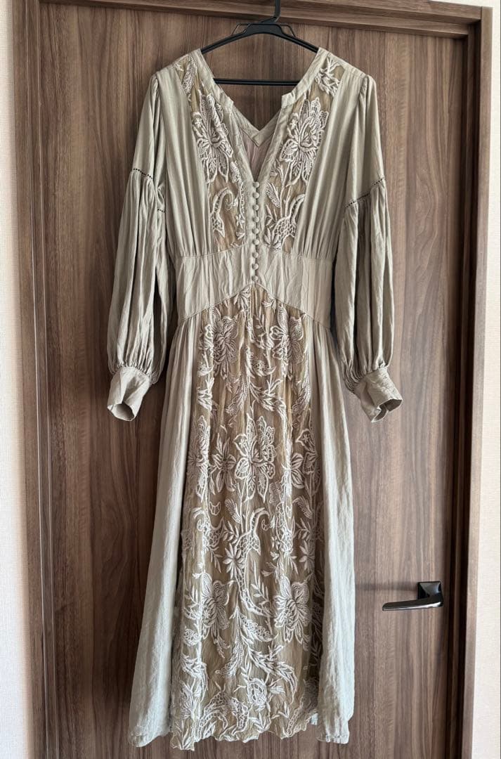 AMERI MEDI EMBROIDERY TULLE LACE DRESS - メルカリ