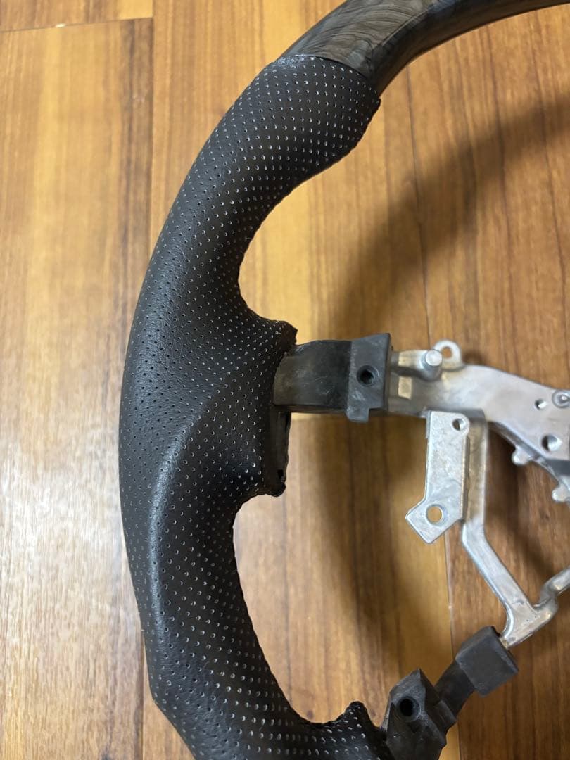 トヨタ　200系 ハイエース　4.5.6.7.8.型　ハンドル