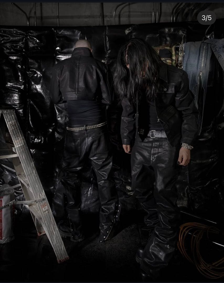 NO MASS PROD. 01GLM Flared jeans サイズ3 2026年最新】no mass prodの人気アイテム - メルカリ