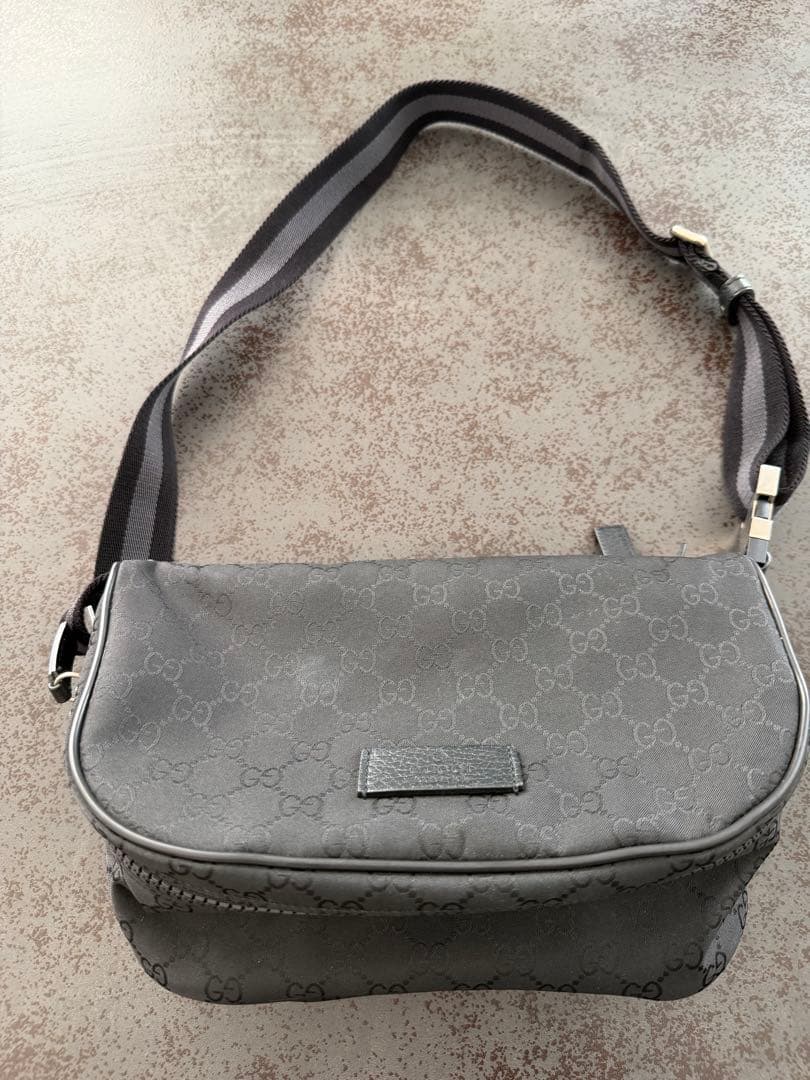 GUCCI ボディバッグ GUCCI（グッチ） ボディバッグ 779896 DMTBN メンズ クロスボディ
