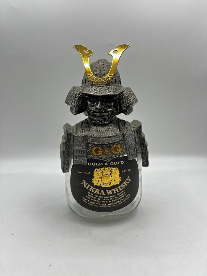 ニッカウィスキー ボトルキャップ　カバー　 G&G 戦国武将 鎧兜　甲冑　空瓶 希少 ニッカ ウィスキー ボトルカバー 甲冑 鎧兜 戦国武将 G&G 伊達