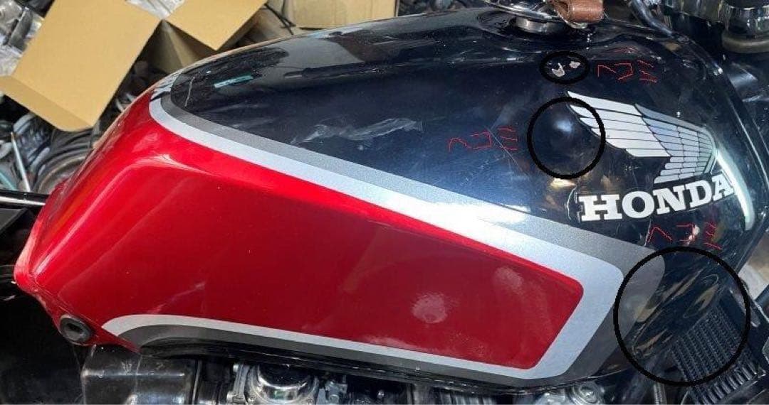 CBX400FF 黒赤2型カラー　外装SET CBX400F II型 赤/黒 図面付き 純正色ウレタン塗料セットг : バイク