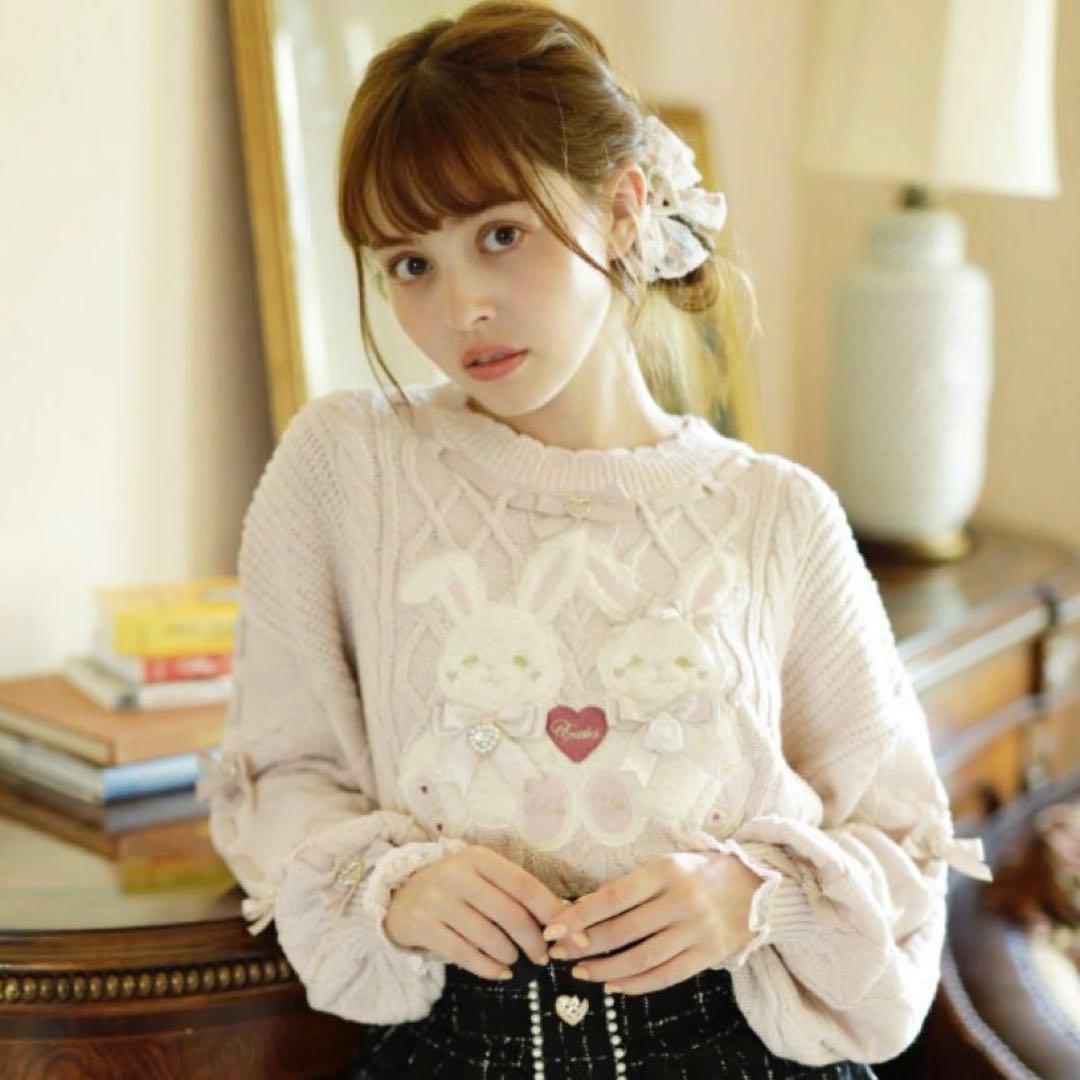 新品未使用】メルカリ最安値♡♡LIZ LISA ニット うさぎニット白