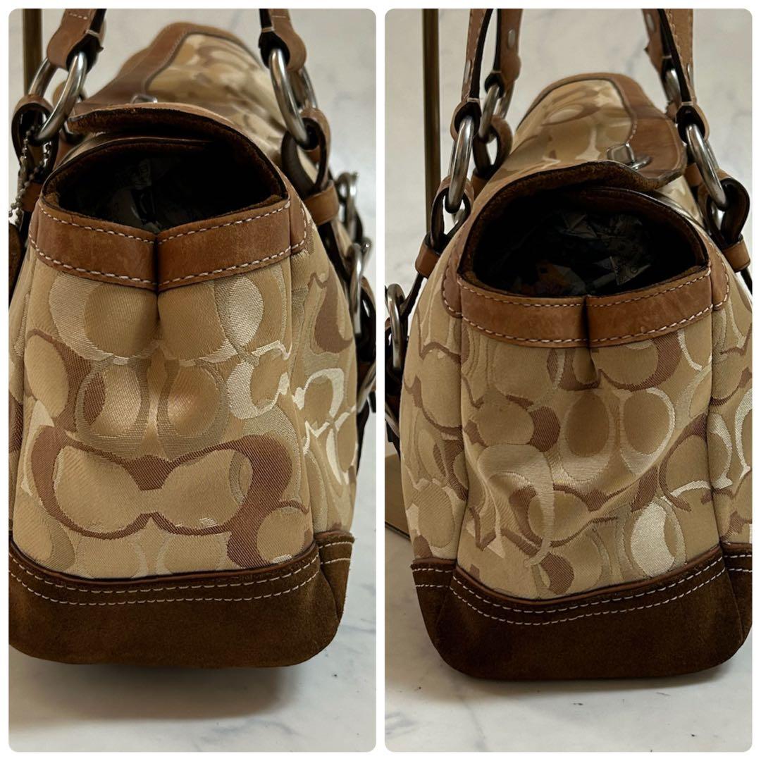 美品 コーチ ハンドバッグ シグネチャー チャーム付 レザー本革 ターン