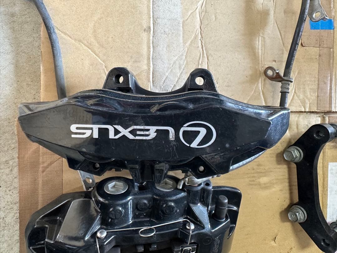 30アルファード レクサスlc500キャリパー流用キット 最終値下げ