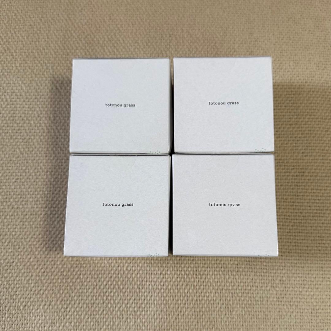 ととのうぐらす 40g 日本製 4個 ファンファレ Amazon | 【年齢が出やすい首のシワに】 ファンファレ ととのうぐらす