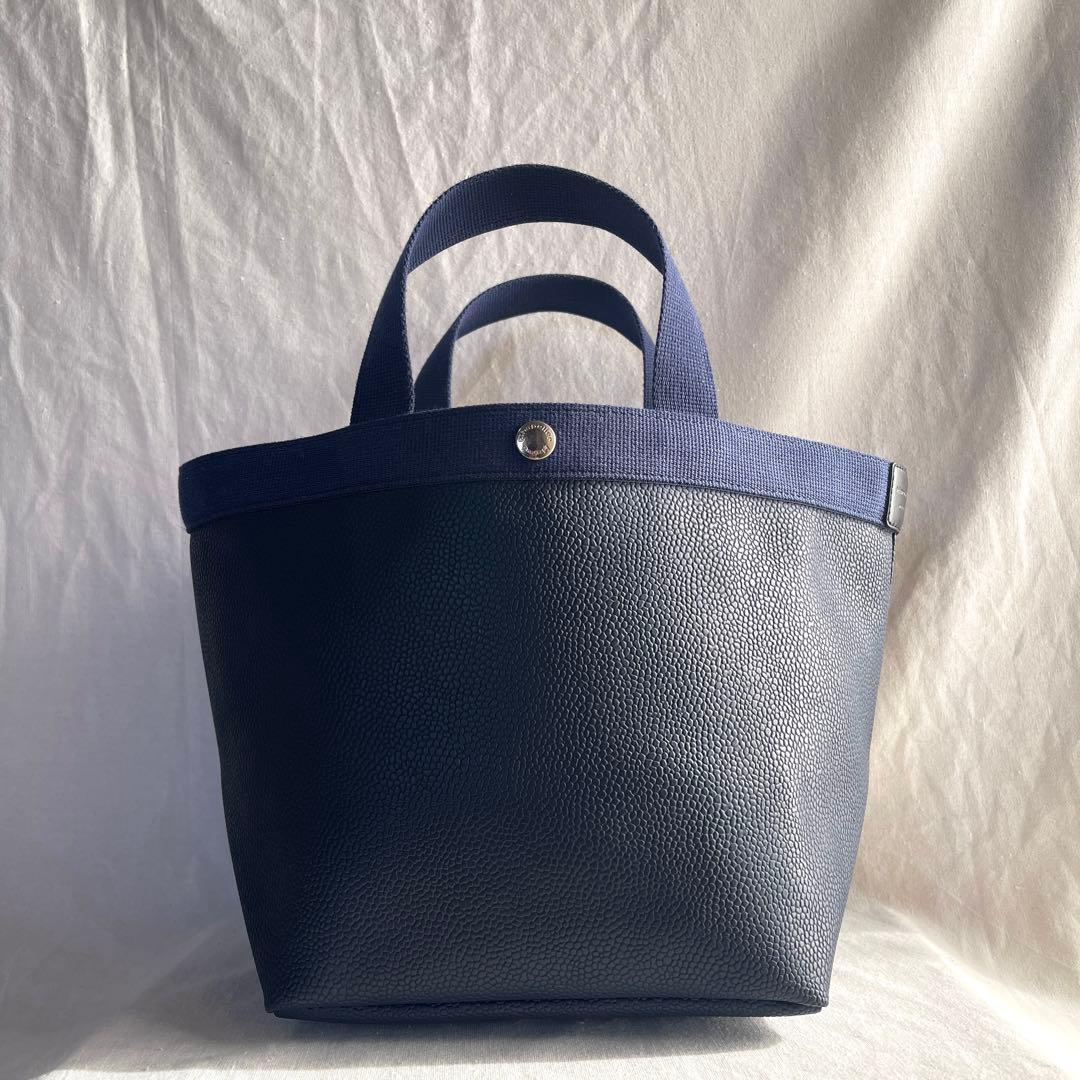 美品 エルベシャプリエ 707gp ネイビー×ネイビー コーテッドキャンパス エルベシャプリエ Herve Chapelier トートバッグ バッグ レディース