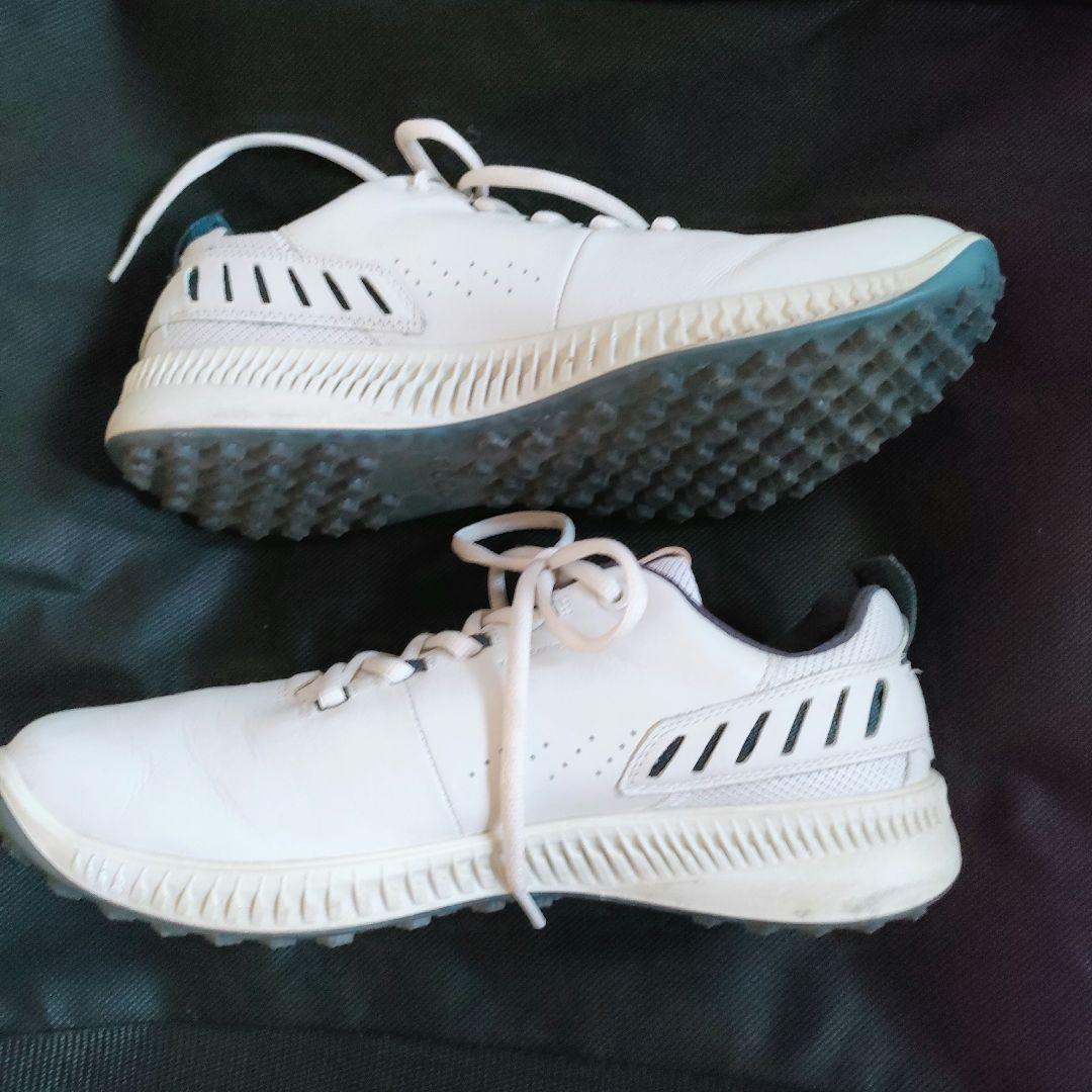 美品✨ecco エコー　ゴルフシューズ　39 24.5cm スパイクレス