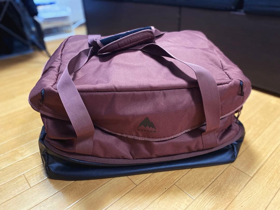 Burton ダッフルバッグ 70L 23-24モデル 防水　コンパートメント付 バートン ギグ 70L ダッフルバッグ | APORITO（アポリト）公式通販サイト