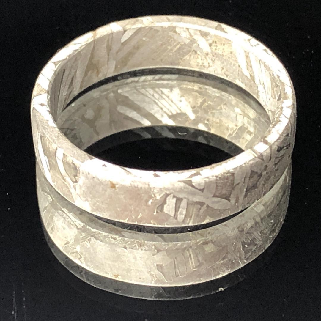 アルタイ隕石 メテオライト リング くりぬき 指輪 鉄隕石｜希少 - メルカリ