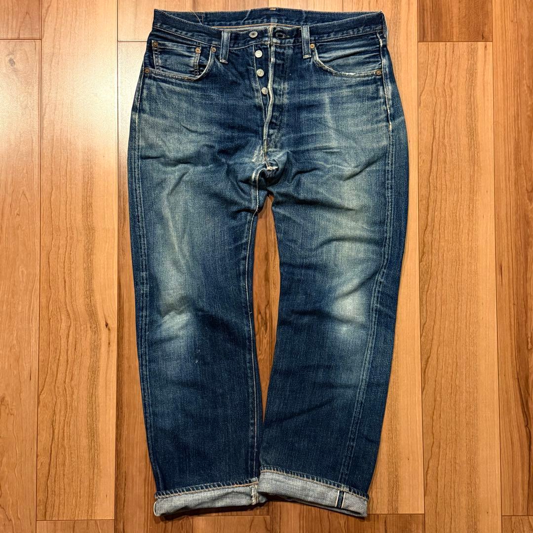 雰囲気最高！LEVI'S 501XX LVC1947 W36【鬼ヒゲ！ハチノス】 - メルカリ