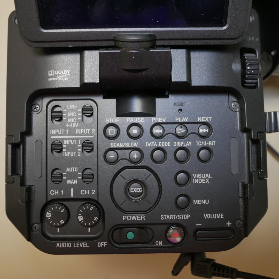 美品】4KRAWライセンス済み！付属品付FS700R 電池メモリレコーダー併売