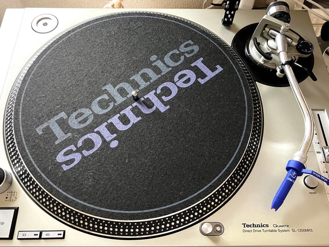 Technics SL1200MK5/シルバー2台 Used Technics SL-1200MK5 Silver DJ Turntable Direct Drive