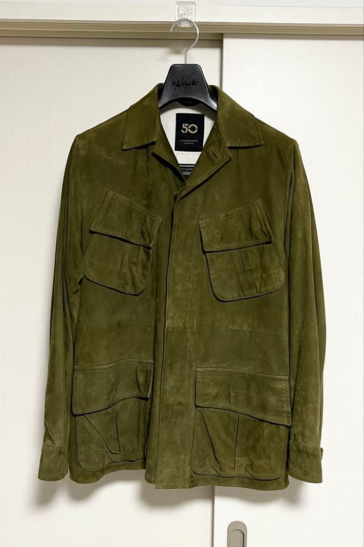 イタリア製 良品 CINQUANTA 46 スエードジャケット クラシコ カーキ CINQUANTA〉思わず笑みが溢れる石田着用のスエードジャケットを