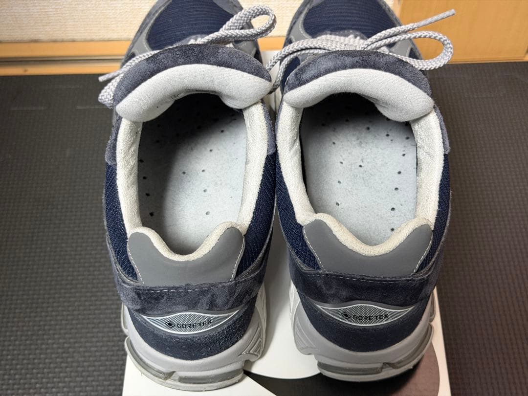 ニューバランス 2002R GORE-TEX 26.0cm ネイビー