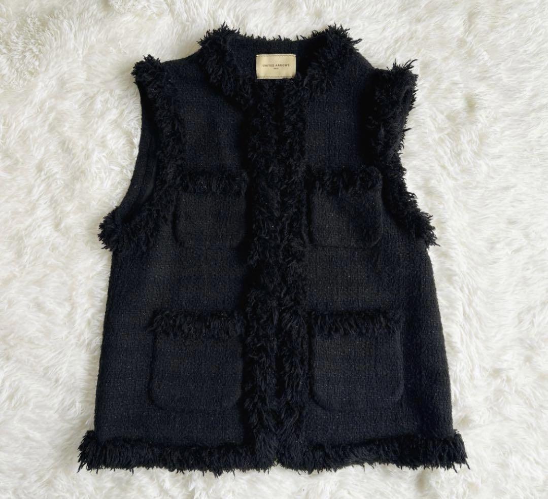 KAOriさま専用　ユナイテッドアローズ　フリンジ付ツイードベスト　ジレ KAOriさま専用 ユナイテッドアローズ フリンジ付ツイードベスト ジレ