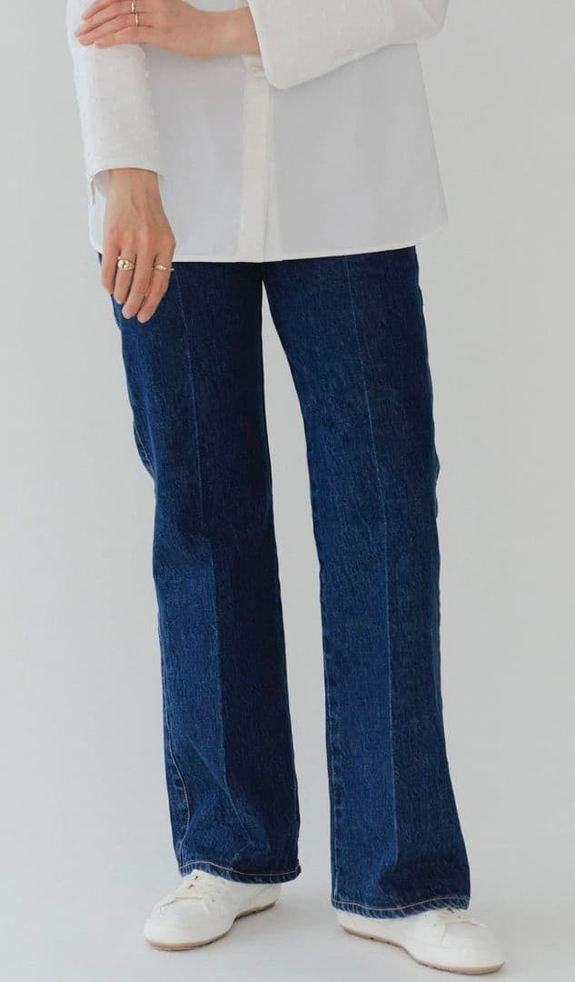 《新品》タグ付き　Yori Michelleブーツカット　デニム サイズ1