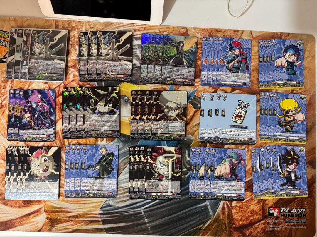 カードファイト!! ヴァンガード コロコロ　巻戻士クロノデッキパーツ 運命の巻戻士 ｜ 「カードファイト!! ヴァンガード」 TCG公式サイト