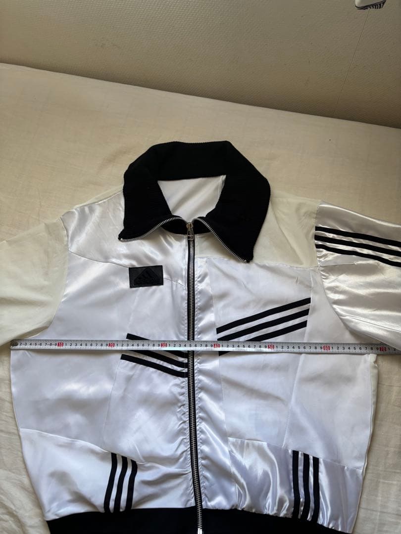 ★平野紫耀使用モデル★adidasリメイクトラックジャケットMサイズ ☆平野紫耀使用モデル☆adidasリメイクトラックジャケットMサイズ